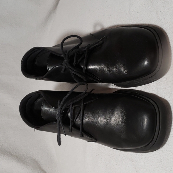 Italian made Booties by Easy Sprit 5.5 in size. - Picture 2 of 6